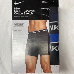 Brand new Nike stretch boxers